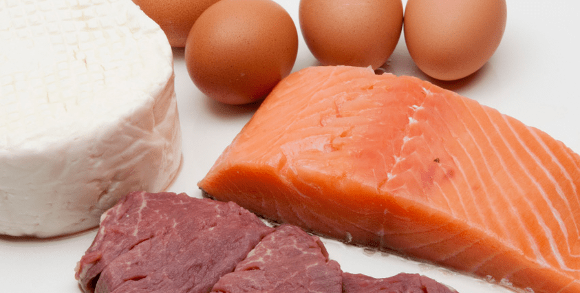 La base de la dieta Maggi son los alimentos con proteínas. 